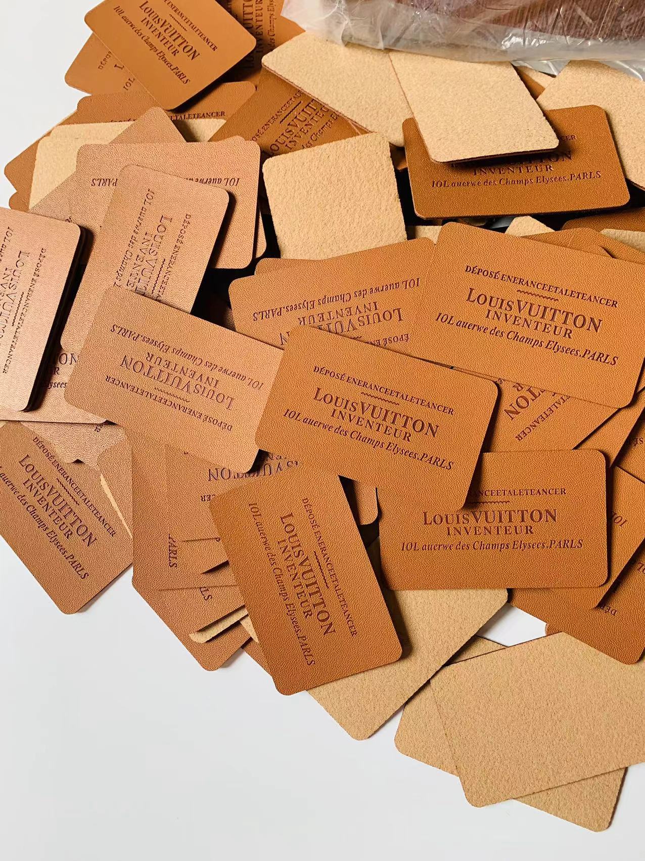 Craft 8x5CM Size LV Genuinely PU Leather Label Tag For Sewing Goods