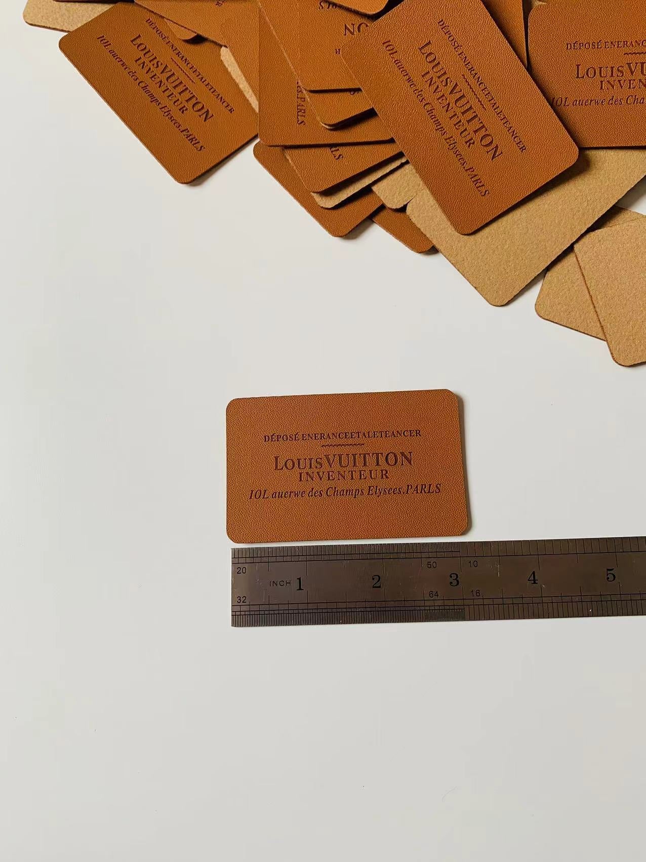 Craft 8x5CM Size LV Genuinely PU Leather Label Tag For Sewing Goods