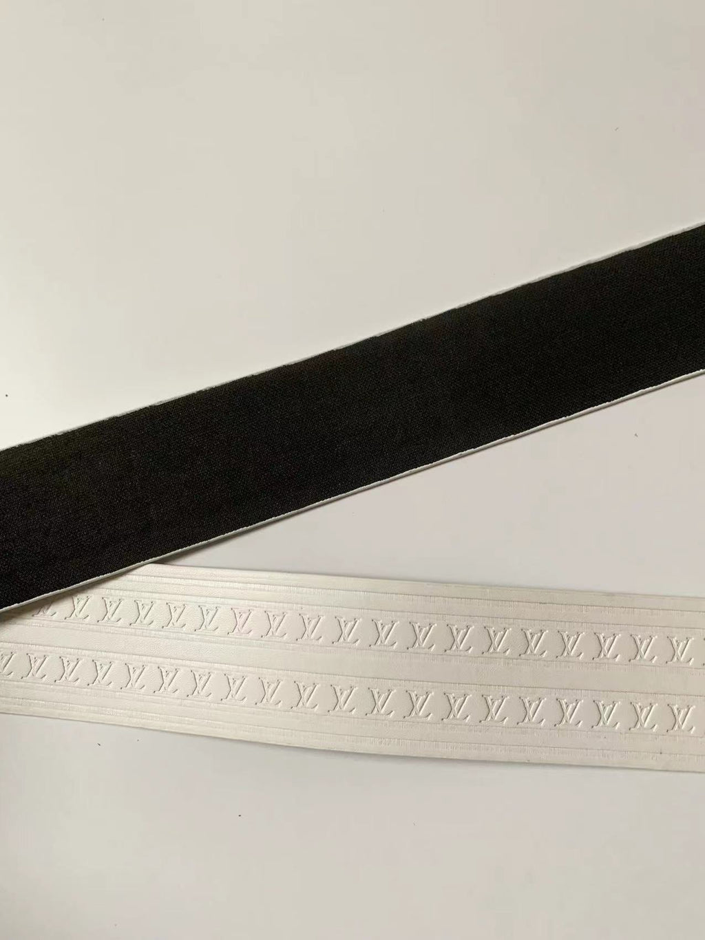 Fashion 120cm(47 inch) Length LV Luggage Leather Stripe, sewing leather bag Accessories(White)