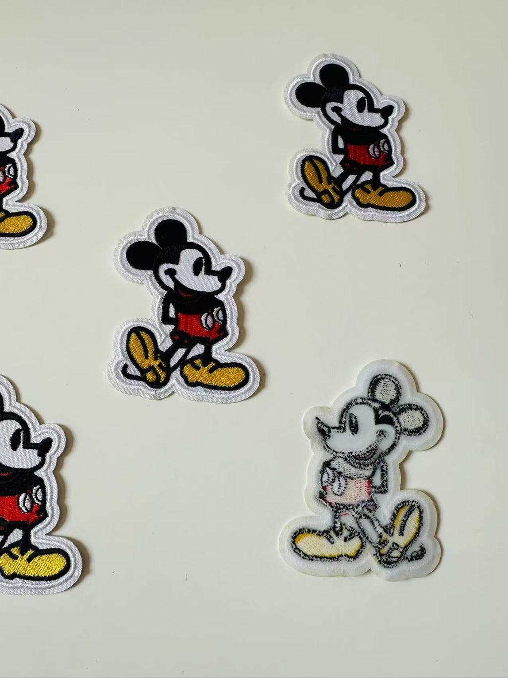 Craft Mickey Mouse 2.3"x3 "Embroidery Jacquard Label For Handmade Handicraft Goods