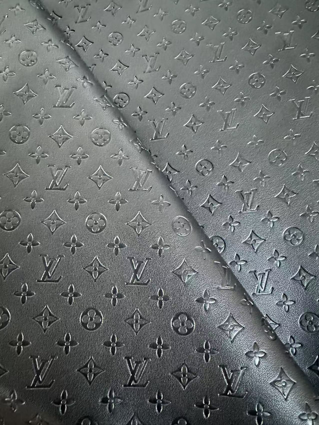 Craft 0.5 Inch LV Black Embossed Leather For Handmade Upholstery,Shoes Goods By Yard
