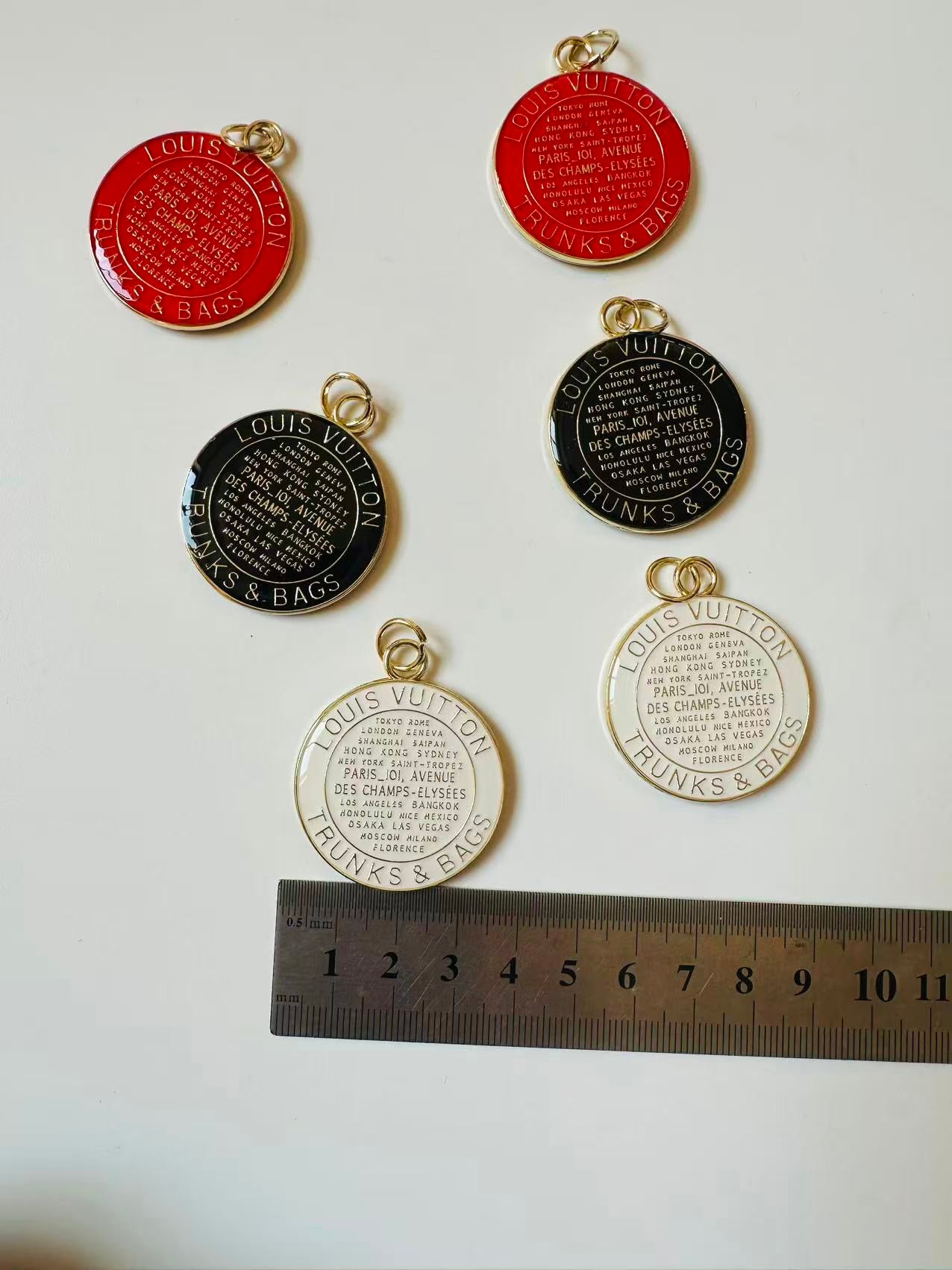 Craft 40MM Louis Vuitton Double-Side Metal Pendant For DIY Gift Goods