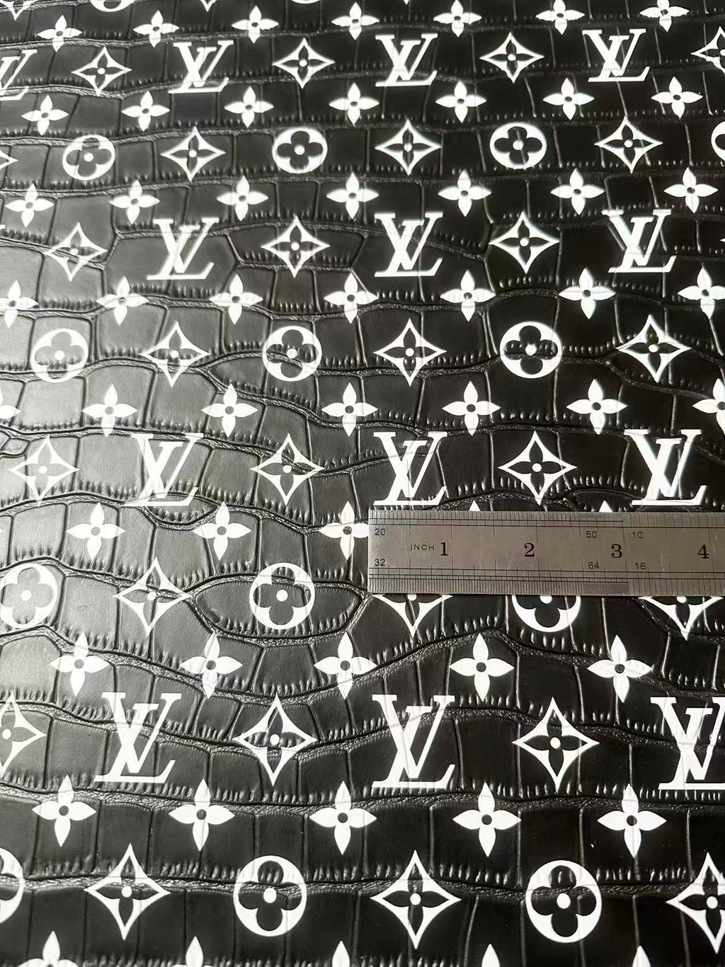 Craft LV Crocodile Texture Alligator Leather Fabric For Handmade Sneaker, Bag Upholstery Goods By Yard (Black)