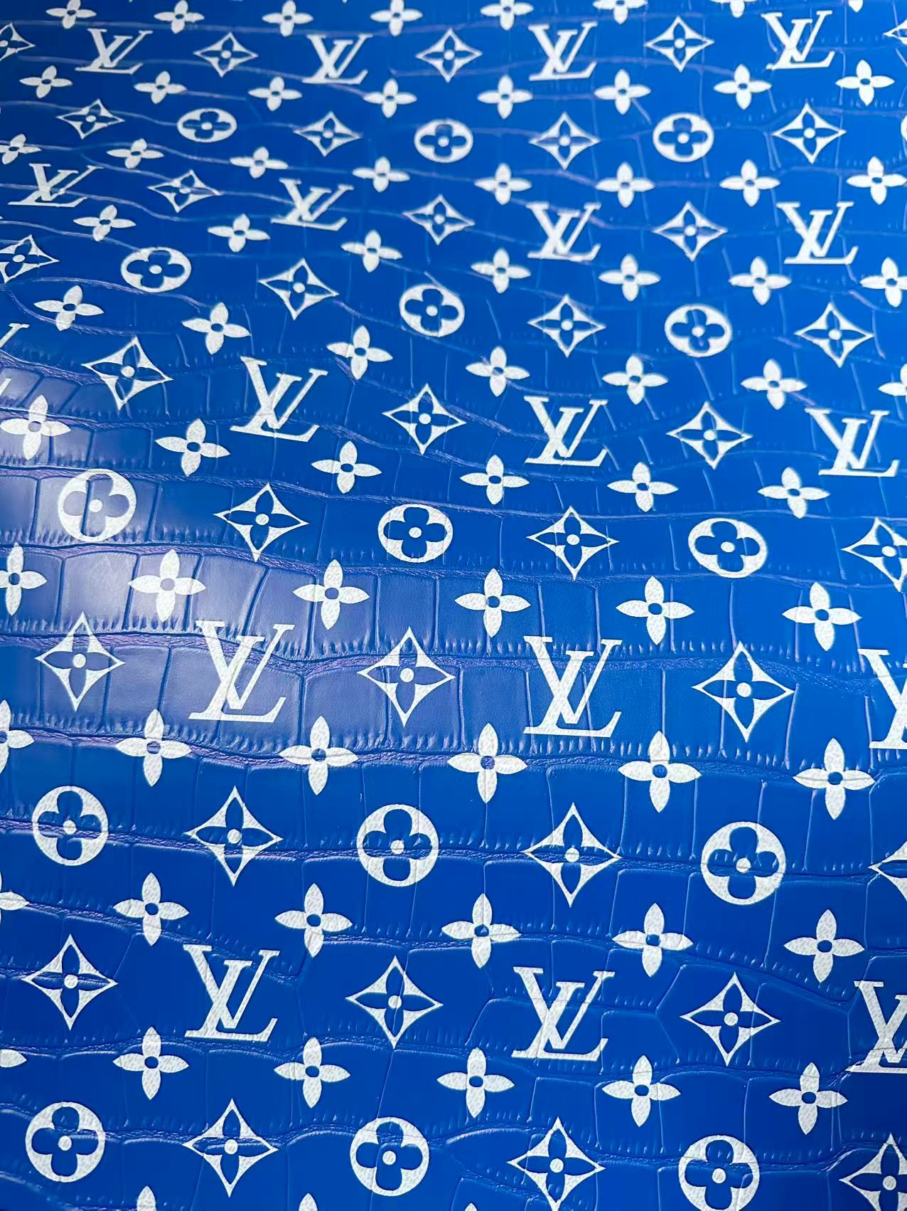 Craft LV Crocodile Texture Alligator Leather Fabric For Handmade Sneaker, Bag Upholstery Goods By Yard (Blue)