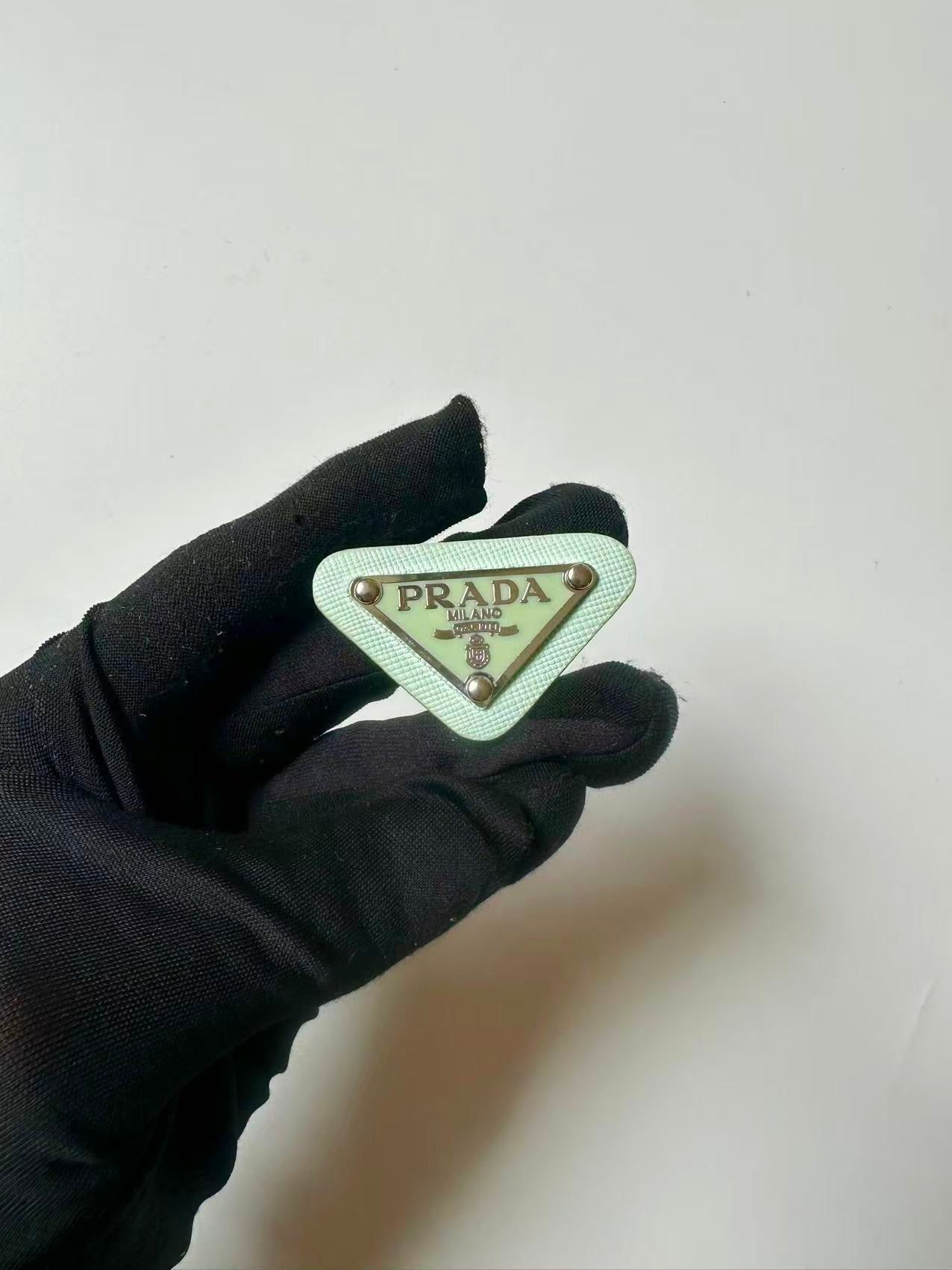 New Color Update Prada Tags Metal with Rubber Material For Handmade Goods