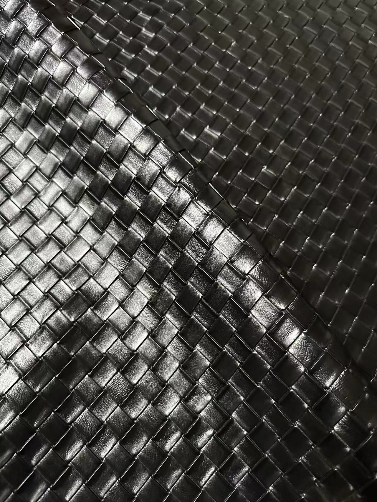 Fashion Black Plaid Texture PU Leather Fabric For Handmade Car,Motorcycle Seats,Shoes Goods By Yard