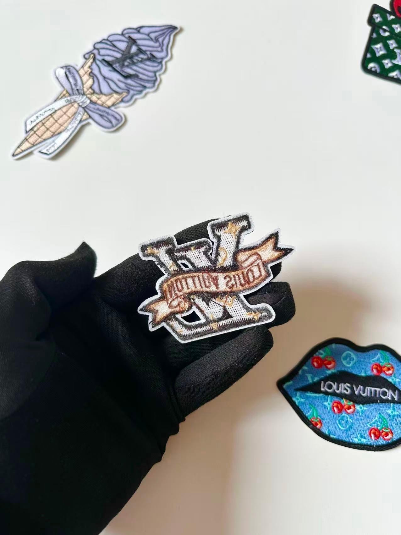 Craft Embroidery LV Jacquard Patches For Customized Clothing