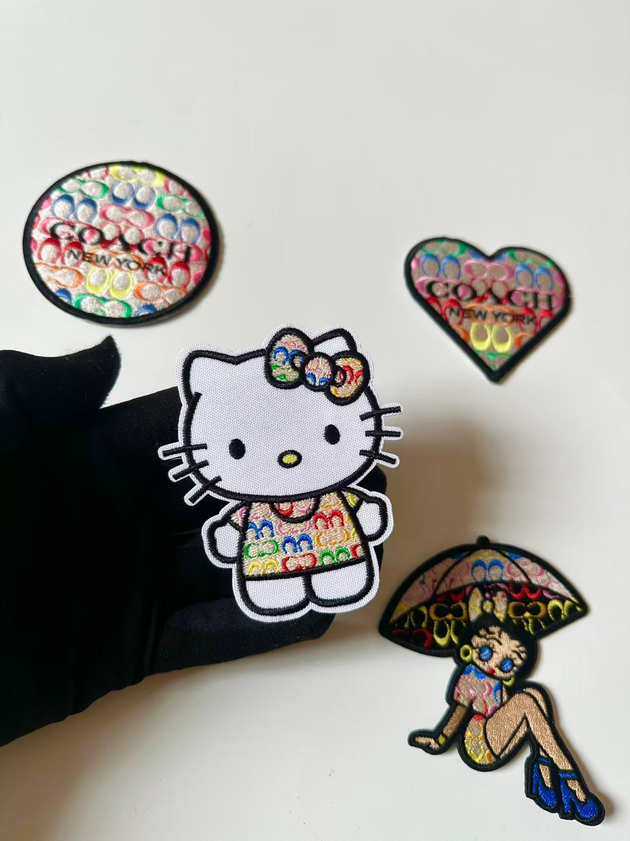 Craft Embroidery Coach Jacquard Patches For Customized Clothing
